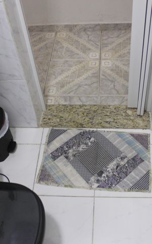 Casa à venda com 51m², 4 quartos e 1 vagaBanheiro 1