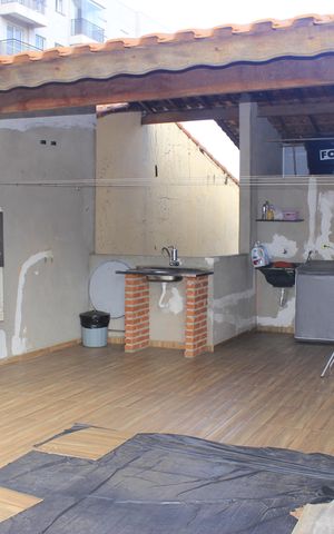 Casa à venda com 51m², 4 quartos e 1 vagaTerraço