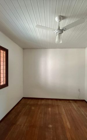 Casa à venda com 166m², 3 quartos e 2 vagas Casa à venda com 166m², 3 quartos e 2 vagasQuarto 1