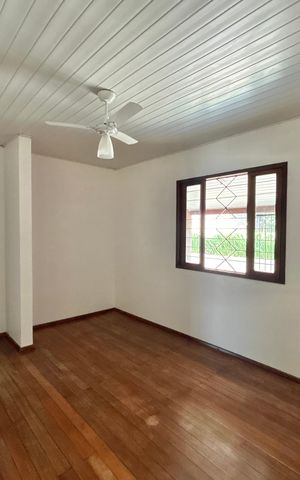 Casa à venda com 166m², 3 quartos e 2 vagas Casa à venda com 166m², 3 quartos e 2 vagasQuarto 1