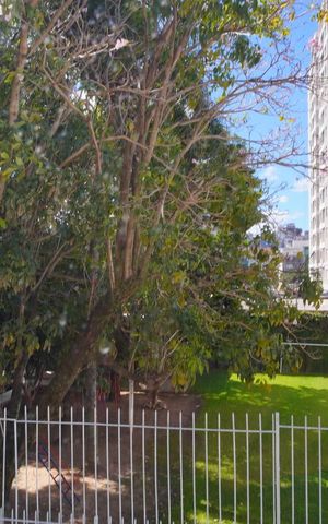 Apartamento à venda com 105m², 4 quartos e 1 vaga Apartamento à venda com 105m², 4 quartos e 1 vagaVista da suite