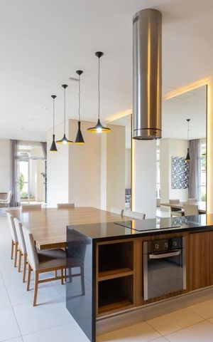 Apartamento à venda com 72m², 2 quartos e 2 vagas Apartamento à venda com 72m², 2 quartos e 2 vagasÁrea comum - Salão de festas