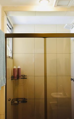 Apartamento à venda com 114m², 2 quartos e 2 vagas Apartamento à venda com 114m², 2 quartos e 2 vagasBanheiro Social