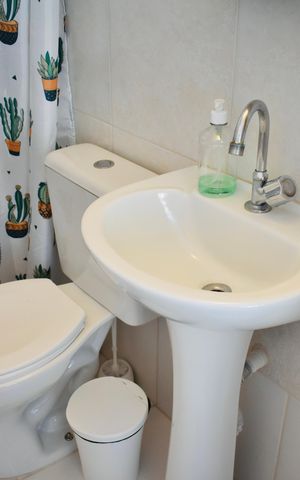 Apartamento à venda com 114m², 2 quartos e 2 vagas Apartamento à venda com 114m², 2 quartos e 2 vagasCobertura Banheiro