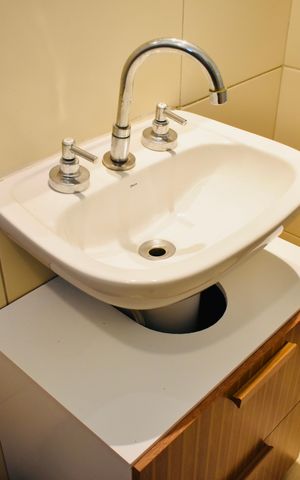 Apartamento à venda com 114m², 2 quartos e 2 vagas Apartamento à venda com 114m², 2 quartos e 2 vagasBanheiro Social