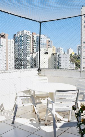 Apartamento à venda com 114m², 2 quartos e 2 vagas Apartamento à venda com 114m², 2 quartos e 2 vagasCobertura
