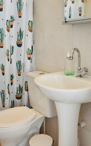 Apartamento à venda com 114m², 2 quartos e 2 vagas Apartamento à venda com 114m², 2 quartos e 2 vagasCobertura Banheiro