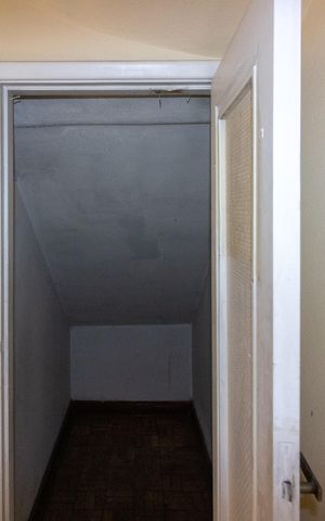 Casa à venda com 130m², 3 quartos e 2 vagas Casa à venda com 130m², 3 quartos e 2 vagasDespensa