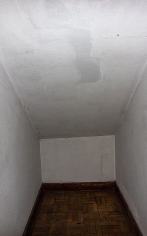 Casa à venda com 130m², 3 quartos e 2 vagas Casa à venda com 130m², 3 quartos e 2 vagasDespensa