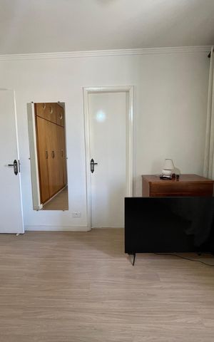 Casa à venda com 250m², 3 quartos e 2 vagas Casa à venda com 250m², 3 quartos e 2 vagasQuarto 3