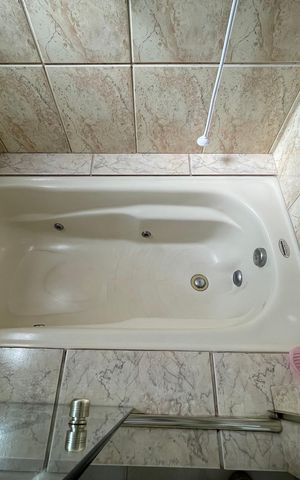 Casa à venda com 250m², 3 quartos e 2 vagas Casa à venda com 250m², 3 quartos e 2 vagasBanheiro do Quarto 3