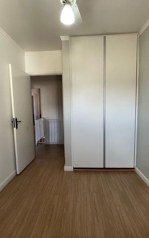 Casa à venda com 250m², 3 quartos e 2 vagas Casa à venda com 250m², 3 quartos e 2 vagasQuarto 1