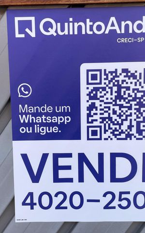Casa à venda com 250m², 3 quartos e 2 vagas Casa à venda com 250m², 3 quartos e 2 vagasPlaca