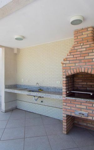 Apartamento à venda com 86m², 3 quartos e 2 vagas Apartamento à venda com 86m², 3 quartos e 2 vagasÁrea comum - Churrasqueira