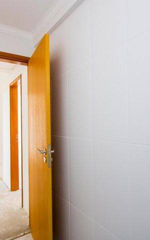 Apartamento à venda com 85m², 3 quartos e 2 vagas Apartamento à venda com 85m², 3 quartos e 2 vagasBanheiro social