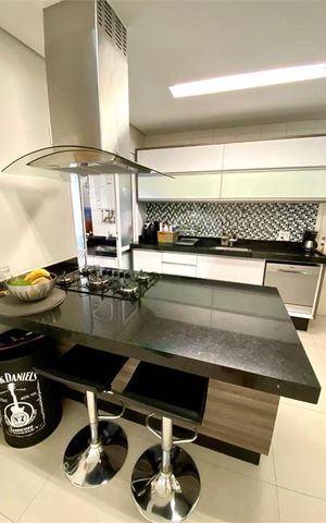 Apartamento à venda com 106m², 2 quartos e 2 vagas