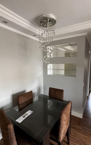 Apartamento à venda com 62m², 3 quartos e 1 vaga Apartamento à venda com 62m², 3 quartos e 1 vagaSala