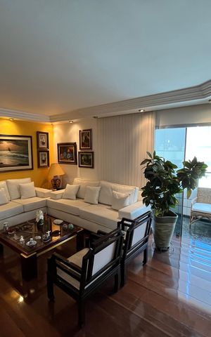Apartamento à venda com 174m², 4 quartos e 4 vagas Apartamento à venda com 174m², 4 quartos e 4 vagasSala
