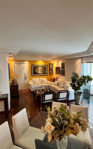 Apartamento à venda com 174m², 4 quartos e 4 vagas Apartamento à venda com 174m², 4 quartos e 4 vagasSala
