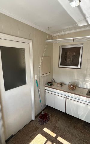 Apartamento à venda com 174m², 4 quartos e 4 vagas Apartamento à venda com 174m², 4 quartos e 4 vagasÁrea de Serviço