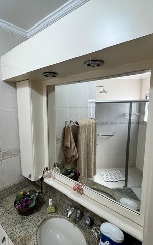 Apartamento à venda com 174m², 4 quartos e 4 vagas Apartamento à venda com 174m², 4 quartos e 4 vagasBanheiro da Suíte