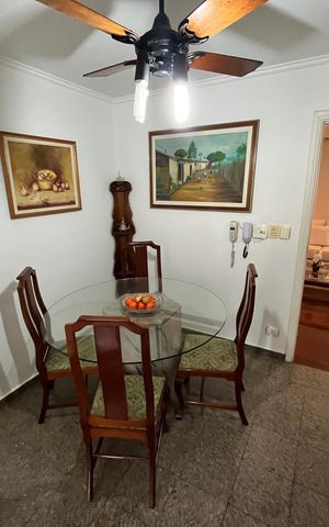 Apartamento à venda com 174m², 4 quartos e 4 vagas Apartamento à venda com 174m², 4 quartos e 4 vagasSala de Jantar