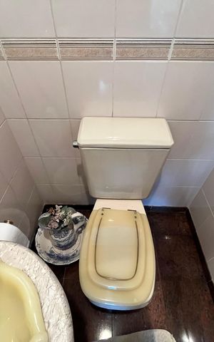Apartamento à venda com 174m², 4 quartos e 4 vagas Apartamento à venda com 174m², 4 quartos e 4 vagasLavabo