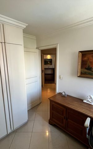 Apartamento à venda com 174m², 4 quartos e 4 vagas Apartamento à venda com 174m², 4 quartos e 4 vagasQuarto 2
