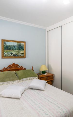 Casa à venda com 650m², 3 quartos e 2 vagas Casa à venda com 650m², 3 quartos e 2 vagasSuíte 2