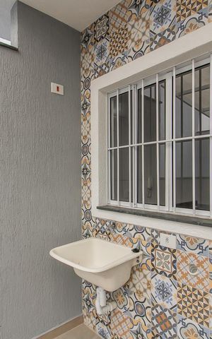 Casa de condomínio para alugar com 80m², 2 quartos e 1 vaga Casa de condomínio para alugar com 80m², 2 quartos e 1 vagaÁrea de Serviço