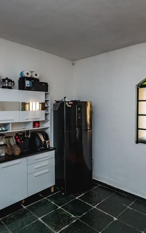 Casa à venda com 440m², 2 quartos e 15 vagasCozinha