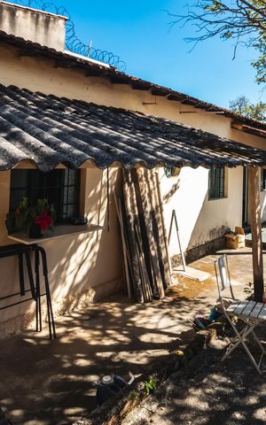 Casa à venda com 440m², 2 quartos e 15 vagasFachada