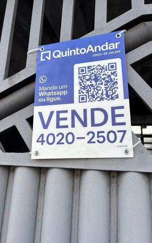 Casa à venda com 130m², 3 quartos e 2 vagasPlaca