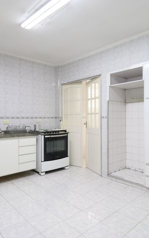 Apartamento à venda com 120m², 3 quartos e 2 vagasCozinha