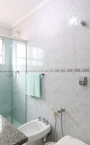 Apartamento à venda com 120m², 3 quartos e 2 vagasBanheiro da Suíte