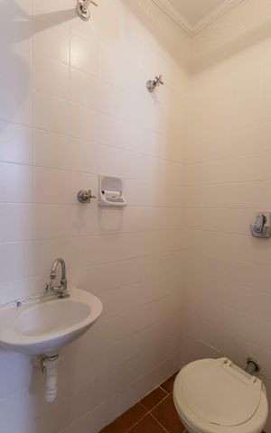 Apartamento para alugar com 140m², 2 quartos e 1 vaga Apartamento para alugar com 140m², 2 quartos e 1 vagaBanheiro de serviço