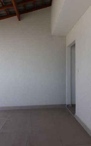 Apartamento à venda com 82m², 2 quartos e 1 vagaÁrea de Serviço