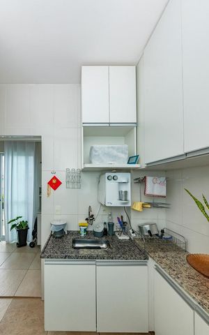 Apartamento à venda com 133m², 2 quartos e 2 vagas Apartamento à venda com 133m², 2 quartos e 2 vagasCozinha 2