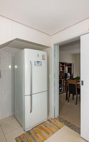 Apartamento à venda com 133m², 2 quartos e 2 vagas Apartamento à venda com 133m², 2 quartos e 2 vagasCozinha