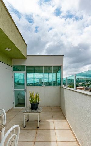 Apartamento à venda com 133m², 2 quartos e 2 vagas Apartamento à venda com 133m², 2 quartos e 2 vagasVaranda