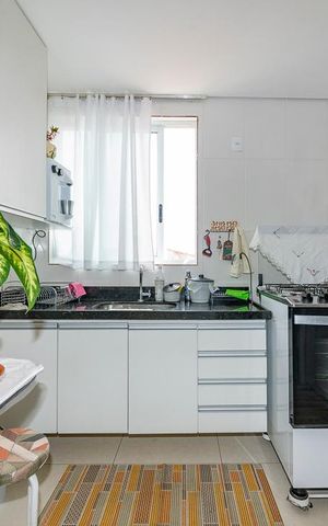 Apartamento à venda com 133m², 2 quartos e 2 vagas Apartamento à venda com 133m², 2 quartos e 2 vagasCozinha