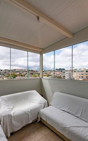 Apartamento à venda com 133m², 2 quartos e 2 vagas Apartamento à venda com 133m², 2 quartos e 2 vagasVaranda