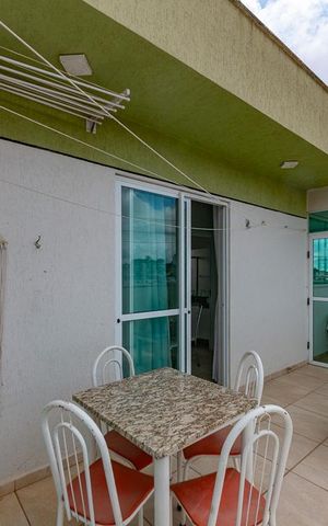 Apartamento à venda com 133m², 2 quartos e 2 vagas Apartamento à venda com 133m², 2 quartos e 2 vagasVaranda