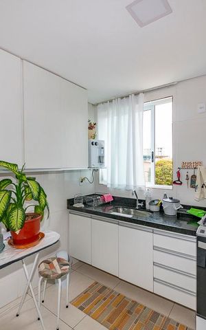 Apartamento à venda com 133m², 2 quartos e 2 vagas Apartamento à venda com 133m², 2 quartos e 2 vagasCozinha