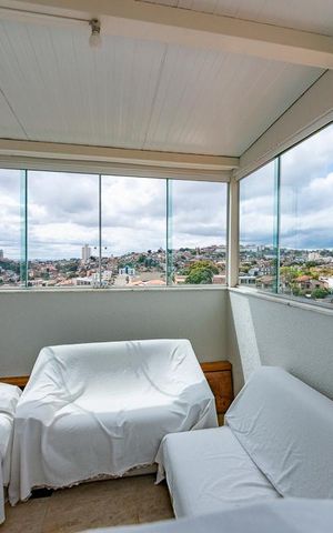 Apartamento à venda com 133m², 2 quartos e 2 vagas Apartamento à venda com 133m², 2 quartos e 2 vagasVaranda