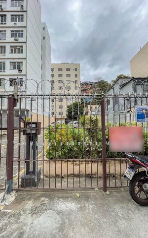 Apartamento para alugar com 75m², 2 quartos e 1 vagaPlaquinha