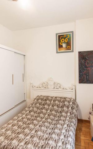 Apartamento para alugar com 75m², 2 quartos e 1 vagaQuarto