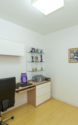 Apartamento à venda com 136m², 4 quartos e 3 vagas Apartamento à venda com 136m², 4 quartos e 3 vagasQuarto 2
