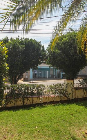 Casa à venda com 181m², 2 quartos e 2 vagasVista da Sala
