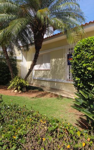 Casa à venda com 181m², 2 quartos e 2 vagasJardim